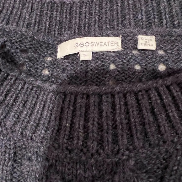 360 Cashmere Sweater. Heathered navy. Size Small. - Picture 4 of 4